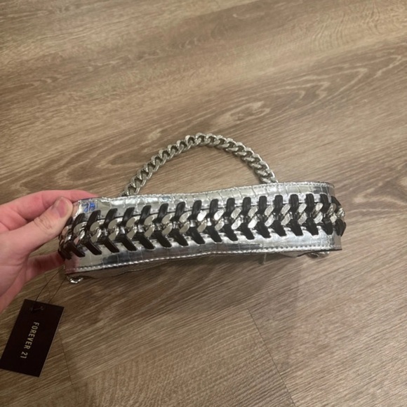 Forever 21 Metallic Silver Embossed Shoulder Bag - Picture 3 of 4